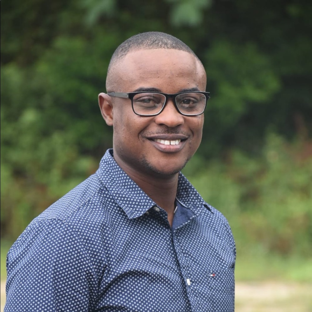 Meet your Posher, Moyoade